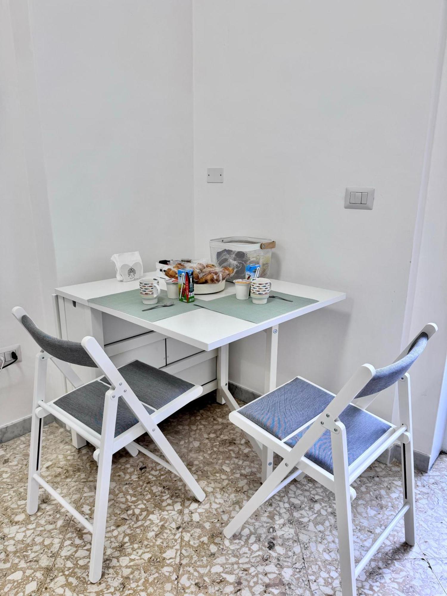 Aliste Apartment บรินดิซิ ภายนอก รูปภาพ