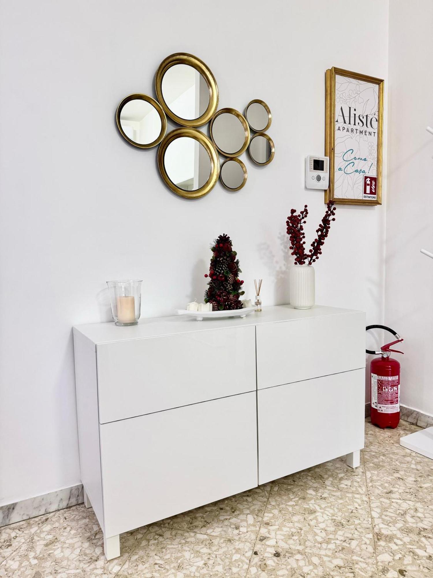 Aliste Apartment บรินดิซิ ภายนอก รูปภาพ