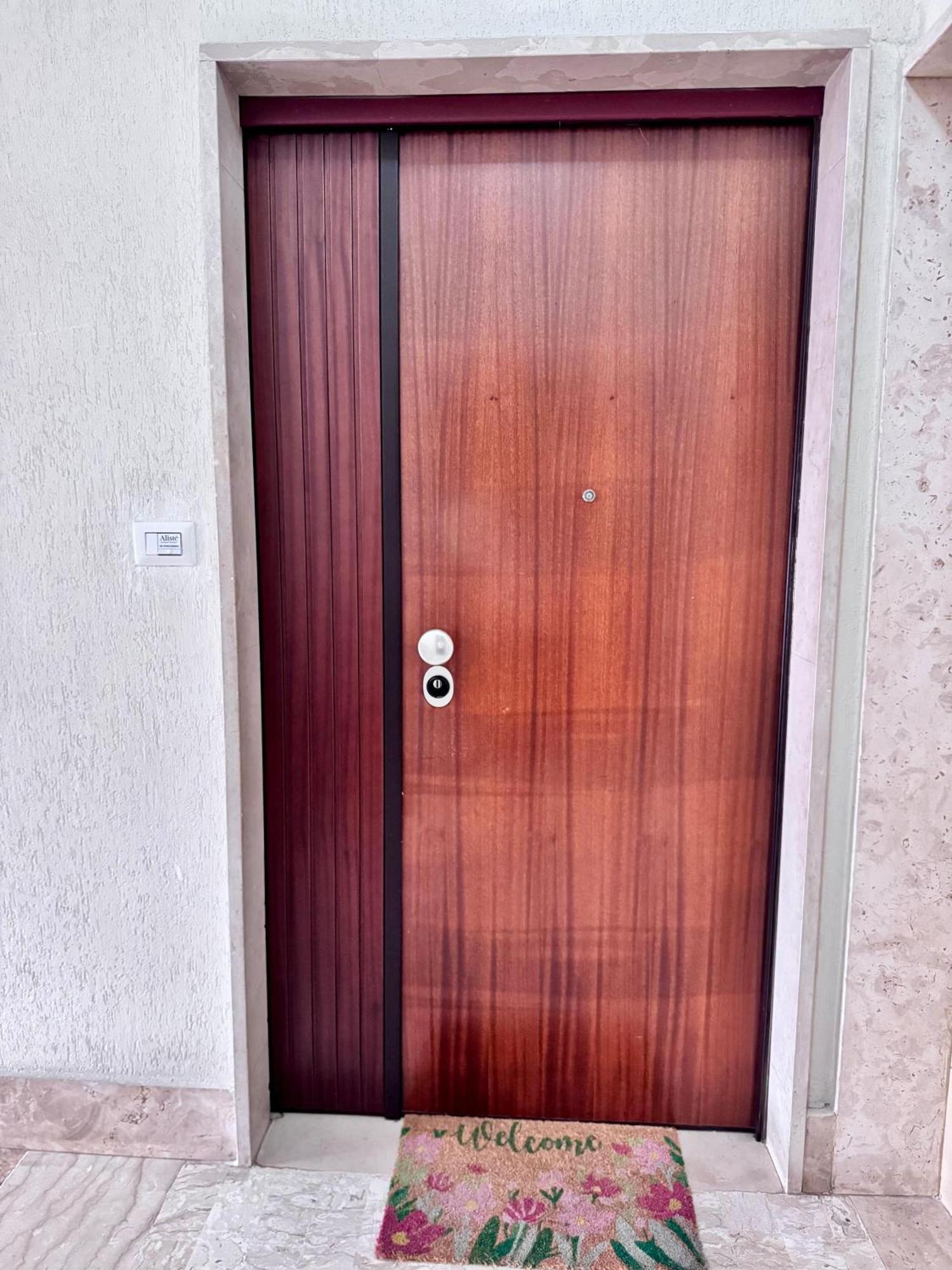 Aliste Apartment บรินดิซิ ภายนอก รูปภาพ